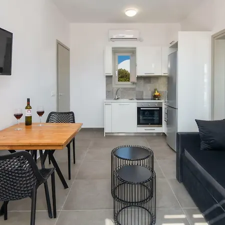 Elea Hub Appartement Oia (Santorini)